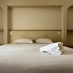 Adonis Grand Des Bains 사나리쉬르메르