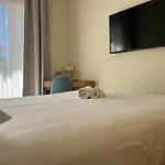 Adonis Grand Des Bains 3* 사나리쉬르메르