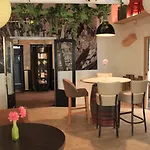 Adonis Grand Des Bains 3* 사나리쉬르메르