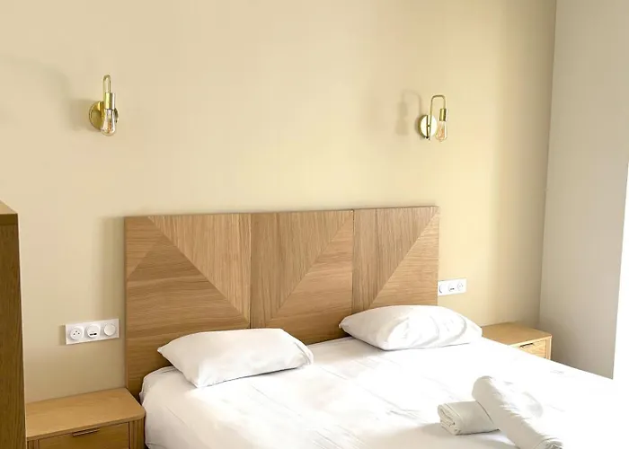 Adonis Grand Des Bains فندق