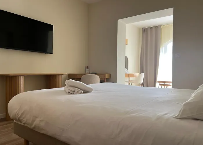 فندق Adonis Grand Des Bains