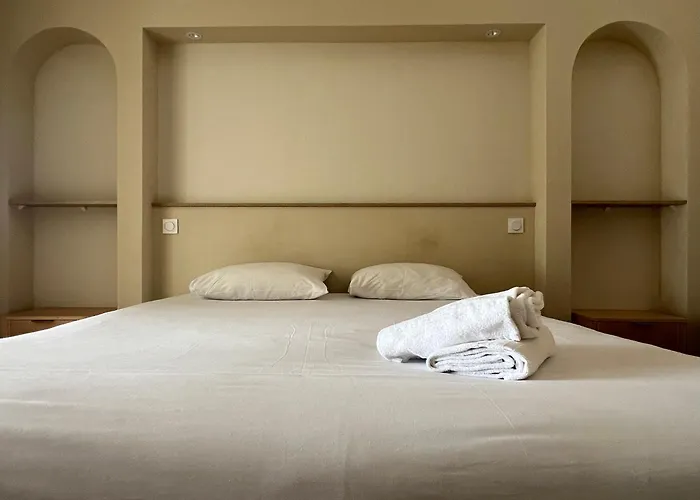 Adonis Grand Des Bains ساناري سور مير