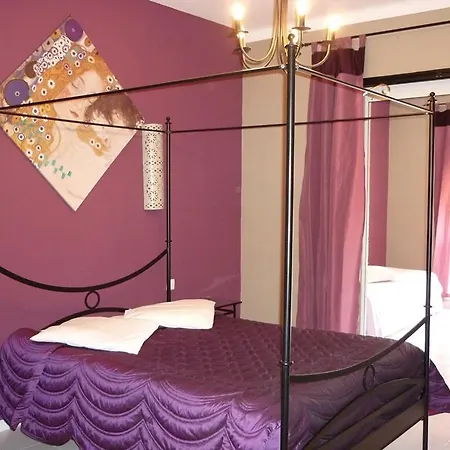 Adonis Grand Des Bains Санари-сюр-Мер