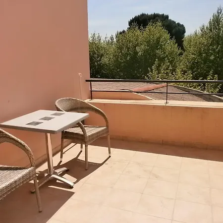 Adonis Grand Des Bains 2* Sanary-sur-Mer