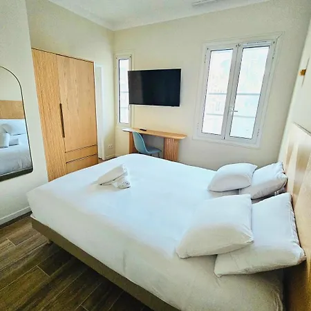 Hotel Adonis Grand Des Bains Sanary-sur-Mer