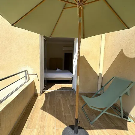 Hotel Adonis Grand Des Bains 3*