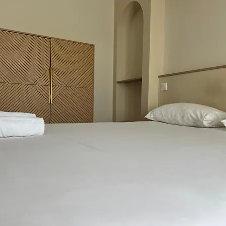 Adonis Grand Des Bains 3*