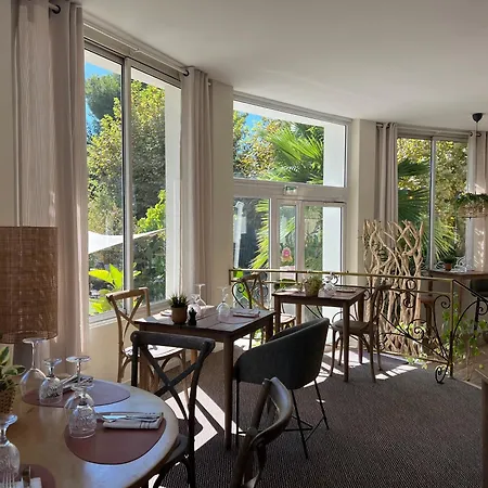 Adonis Grand Des Bains