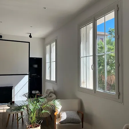 Ξενοδοχείο Adonis Grand Des Bains