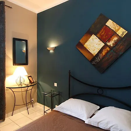 Adonis Grand Des Bains 3*