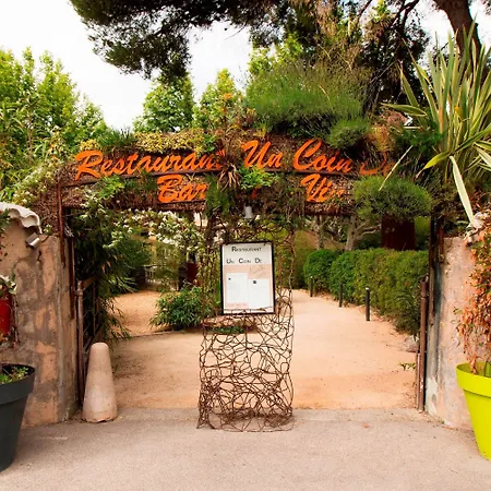 Adonis Grand Des Bains 3*