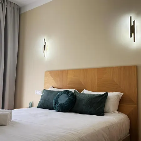 Hotel Adonis Grand Des Bains Sanary-sur-Mer