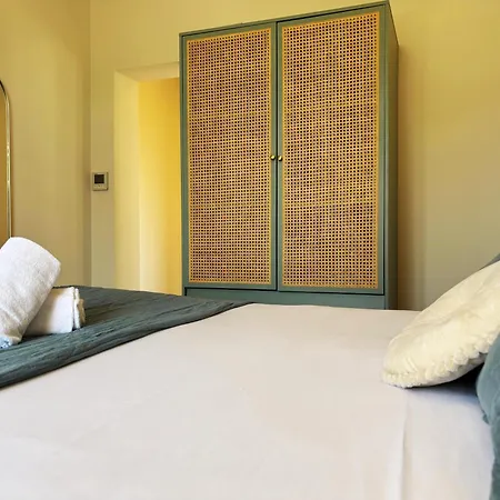 Adonis Grand Des Bains