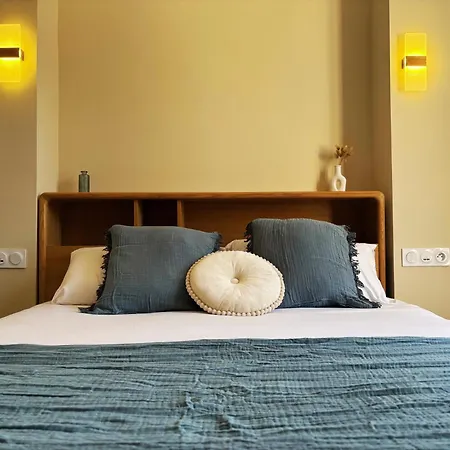 Adonis Grand Des Bains 3*