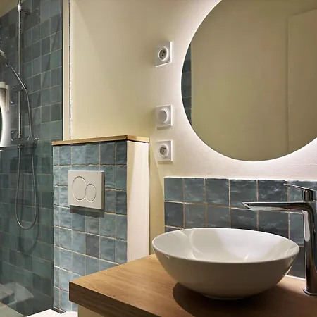 Adonis Grand Des Bains