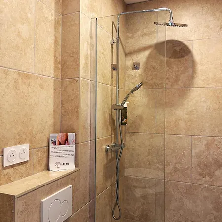 Adonis Grand Des Bains
