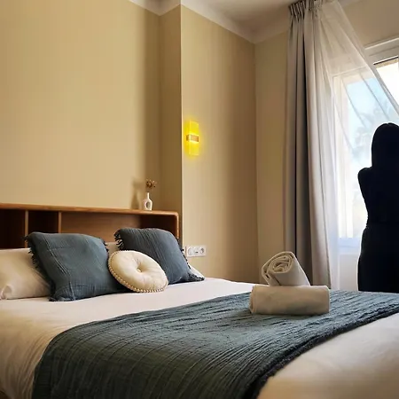 Adonis Grand Des Bains Hotel