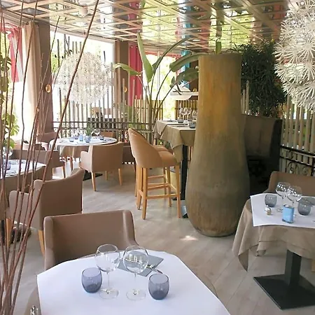 Adonis Grand Des Bains