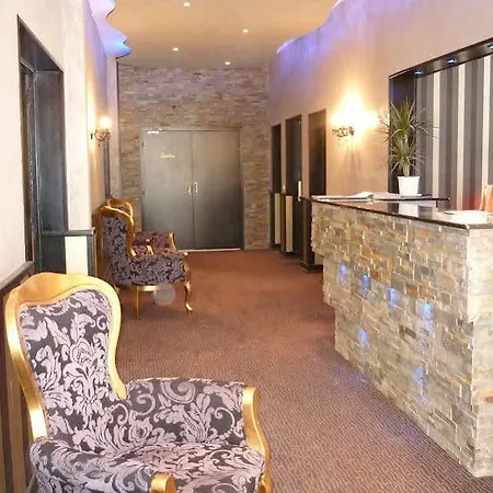 Adonis Grand Des Bains