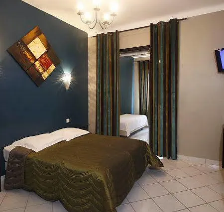 Adonis Grand Des Bains Hotel