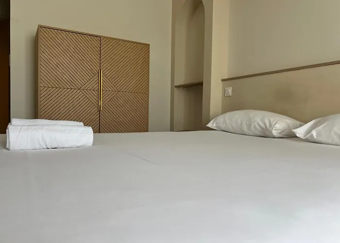 Adonis Grand Des Bains 3*