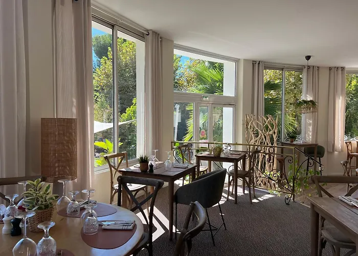 Adonis Grand Des Bains